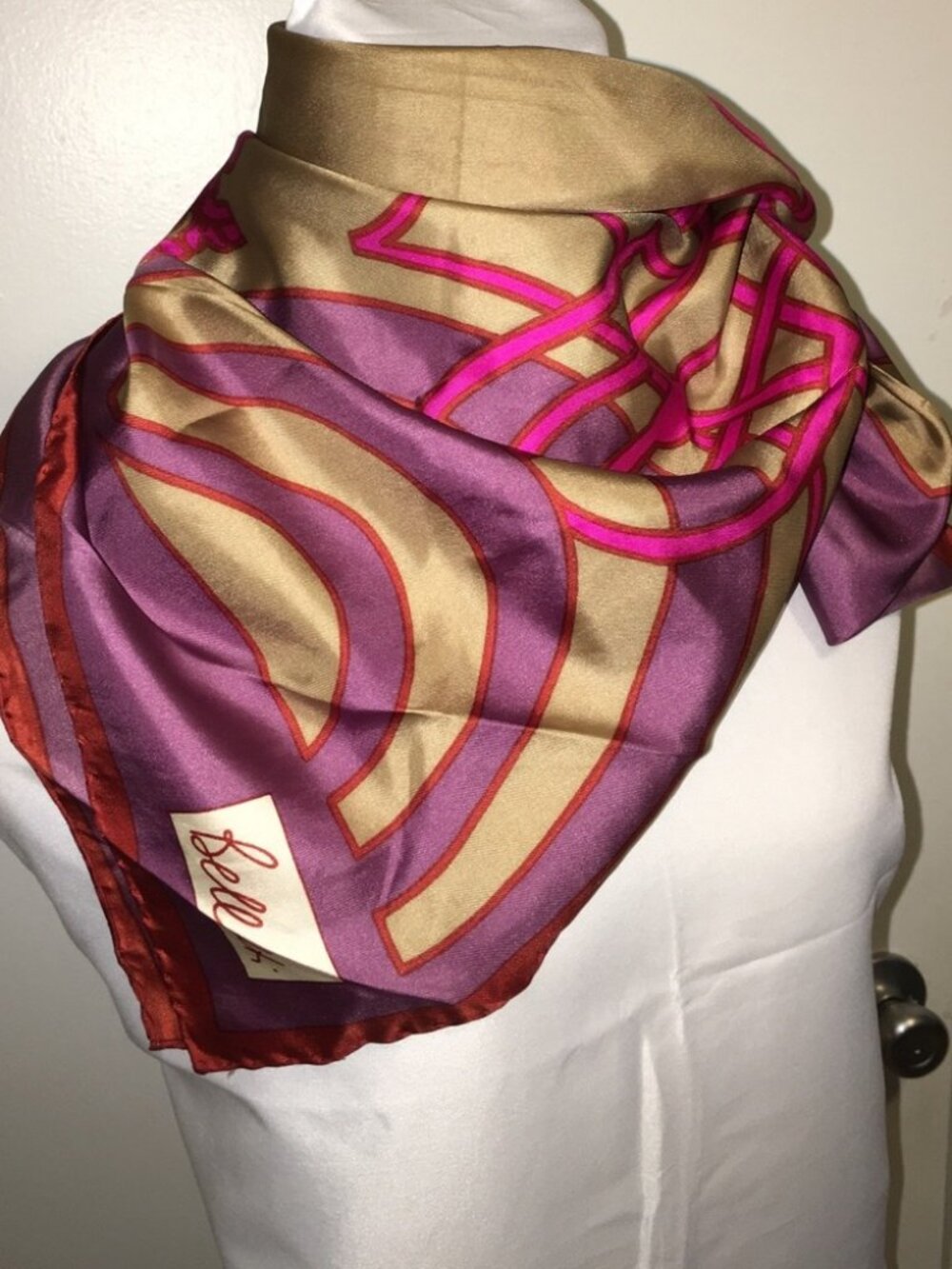 Gorgeous vintage Bellotti silk scarf
